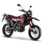 Aprilia Serang Kawasaki Pakai Motor Supermoto Baru Cuma 125 cc Tapi Tenaga Lebih Galak dari KLX150SM